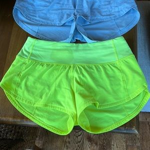 LULULEMON speed ups shorts size 0 2.5”